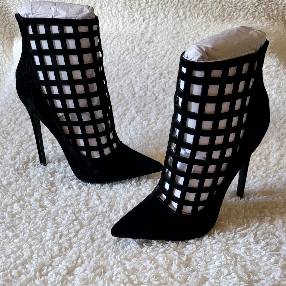 ShoeDazzle ZERLEE BLACK Size 6.5